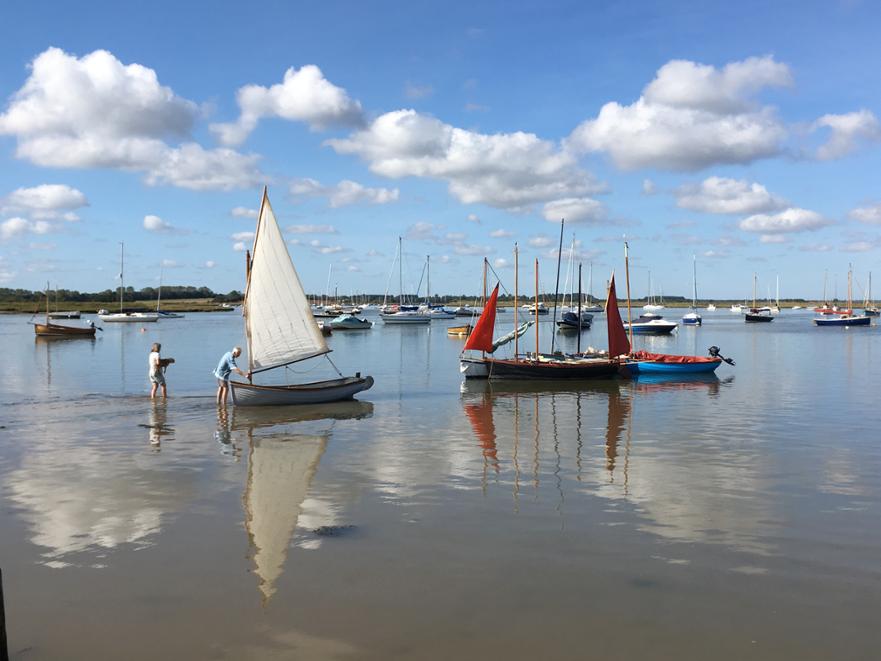 Launching at Slaughden SC © Julian Cable 2019 