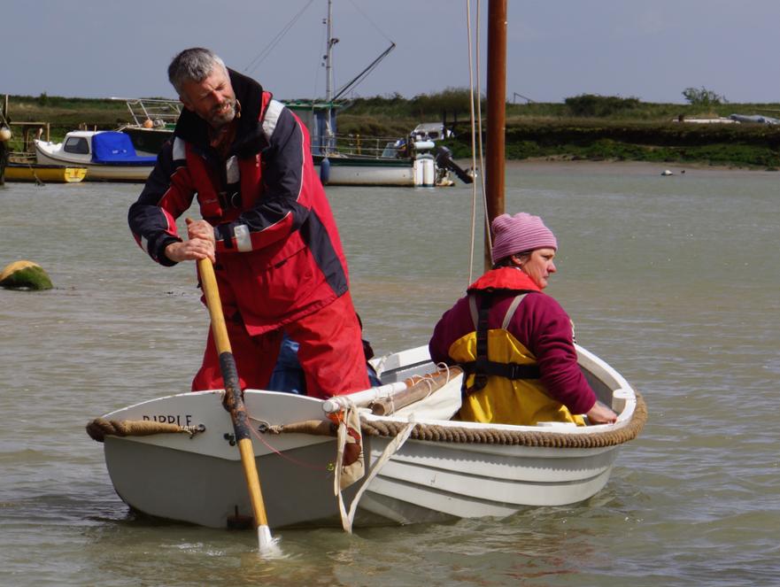 Sculling to the start. Paul sculls 'Ripple' out to join the race at Tollesbury Rally, 2014 © Beverley Daley-Yates 2014 