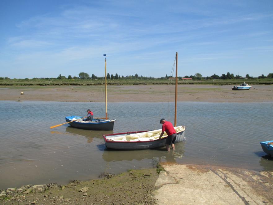 Launching at Swamazons 2019 ©Alison Cable 