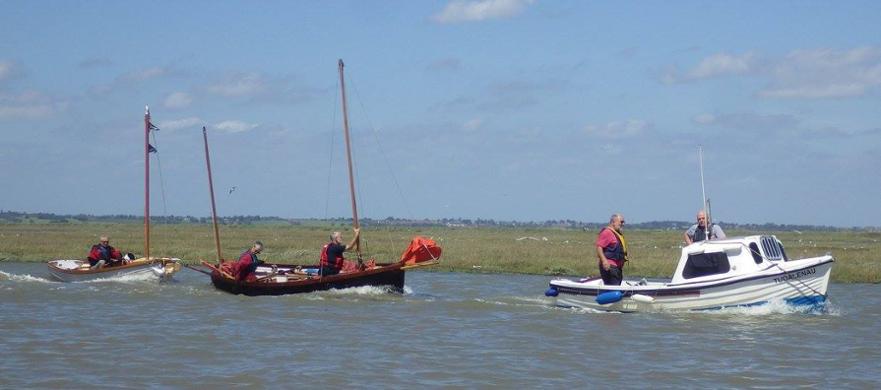 Pudding Faces and Tiki under tow after retiring, Swallows and Amazons 2017 ©Pete Sweeney 