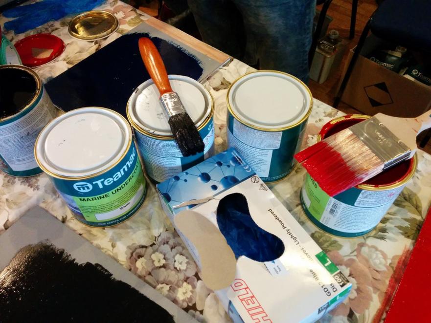 Signal red and black anti-foul at Teamac Paint Seminar Pin Mill 2017 ©Sue Lewis 