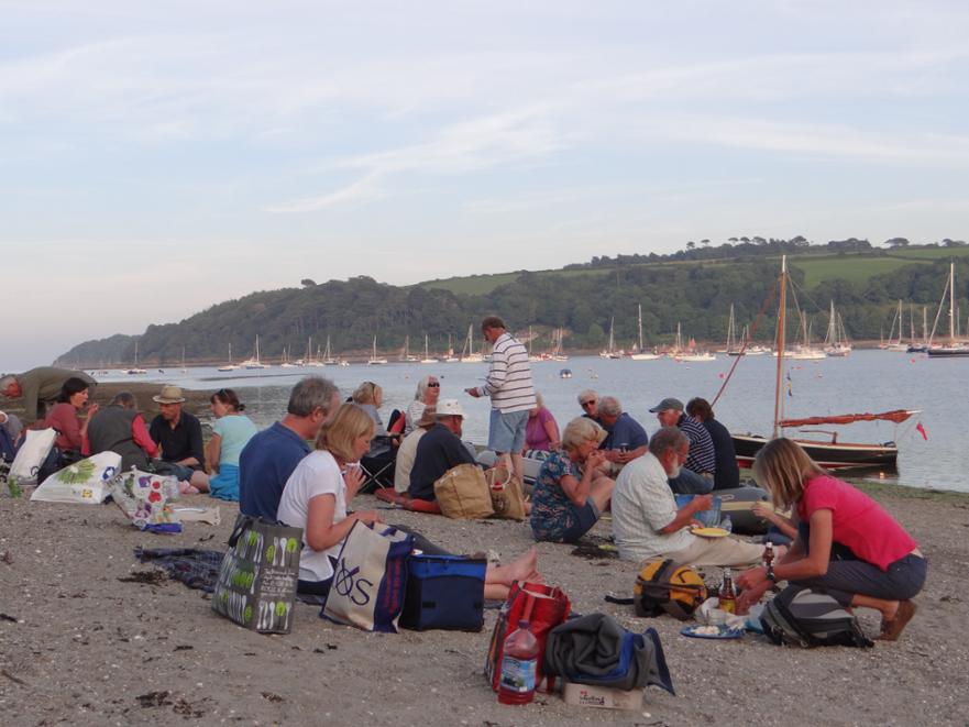 Helston'17 by Alistair Randall-picnic