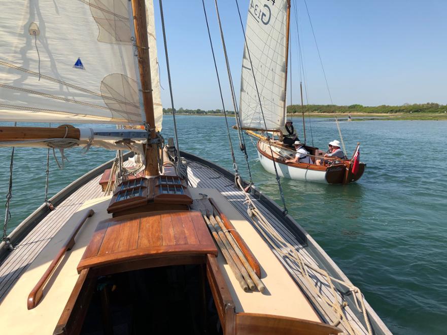 Satellite sailing before Hester ©Ed Rice 