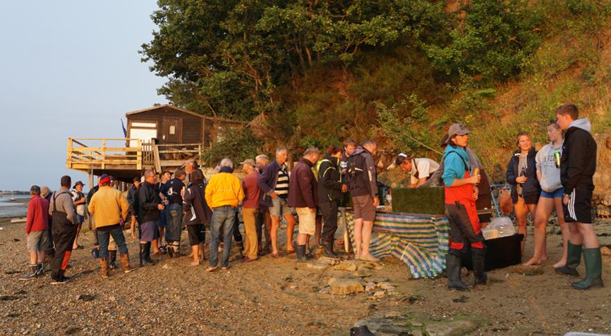 Barbecue on the beach, Wrabness ©Beverley Yates 2015 